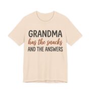 Grandma Has The Snacks And The Answers Shirt - Grandma Gift in Soft Cream